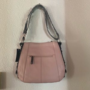 Leather shoulder bag